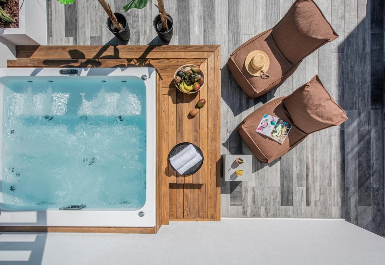 Maison Aqua Suite With Private Mini Pool Jacuzzi Hersonissos  Eksteriør billede
