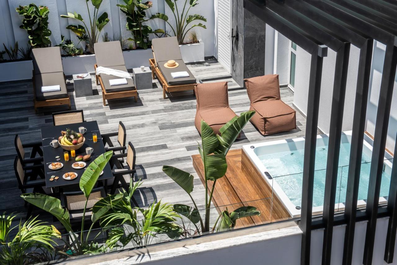Maison Aqua Suite With Private Mini Pool Jacuzzi Hersonissos  Eksteriør billede
